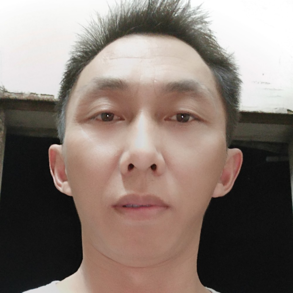 剪影爱恋慈祥的照片
