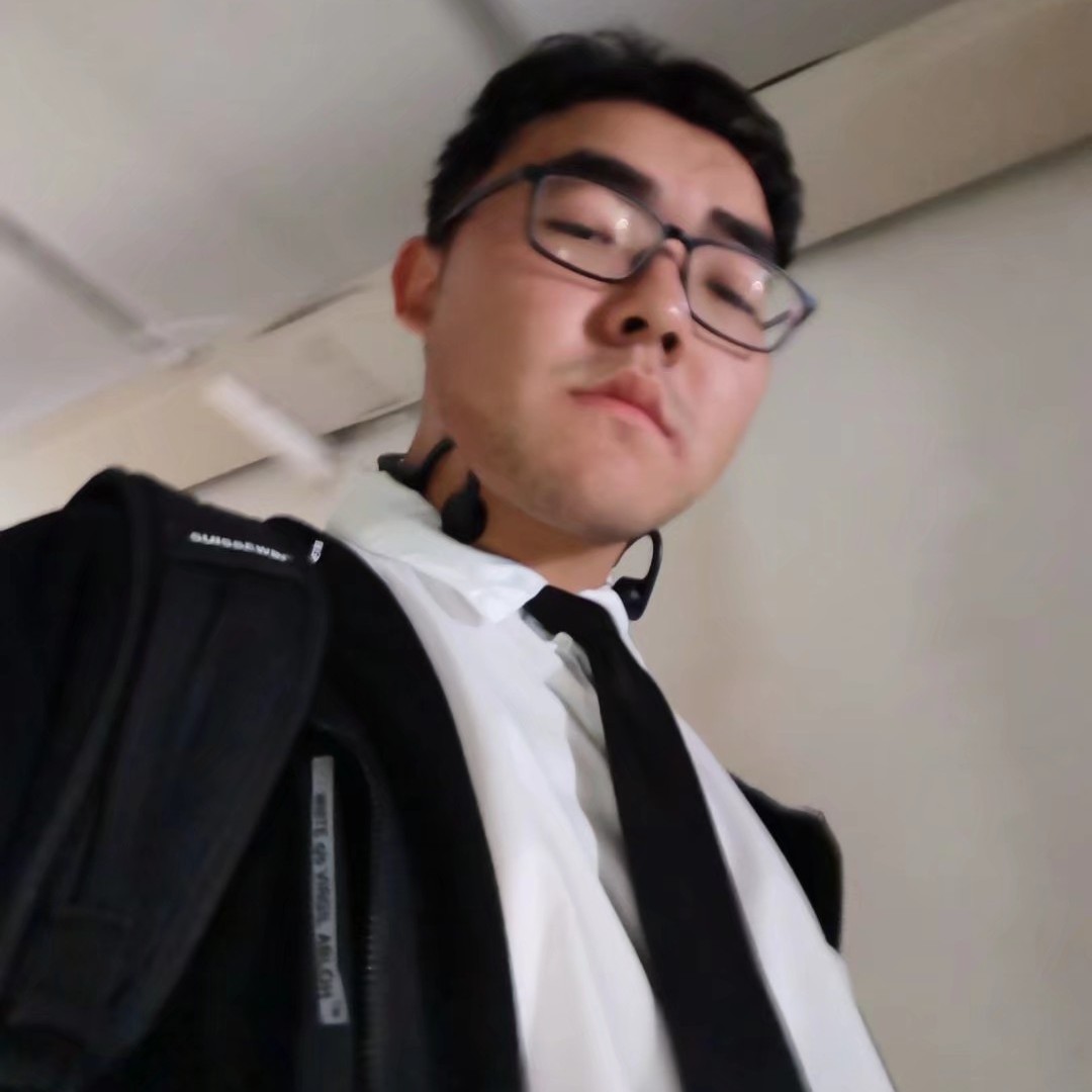 受伤拾忆鸵鸟的照片
