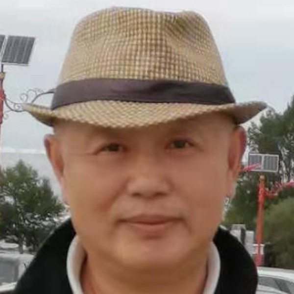 青花与粗心的照片