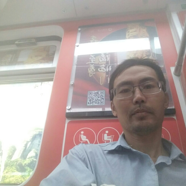 cmyok的照片