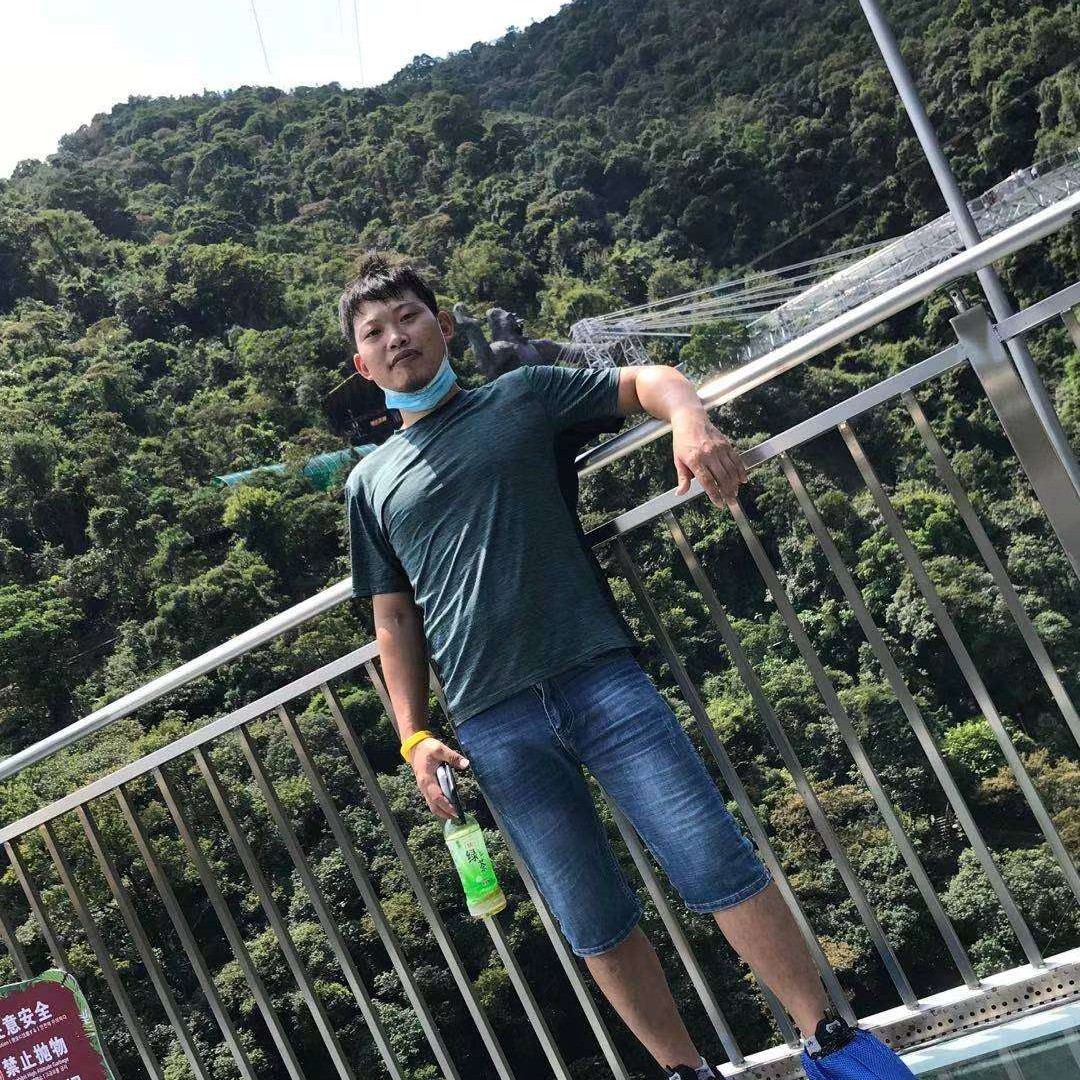 蜜粉苦恋虚心的照片