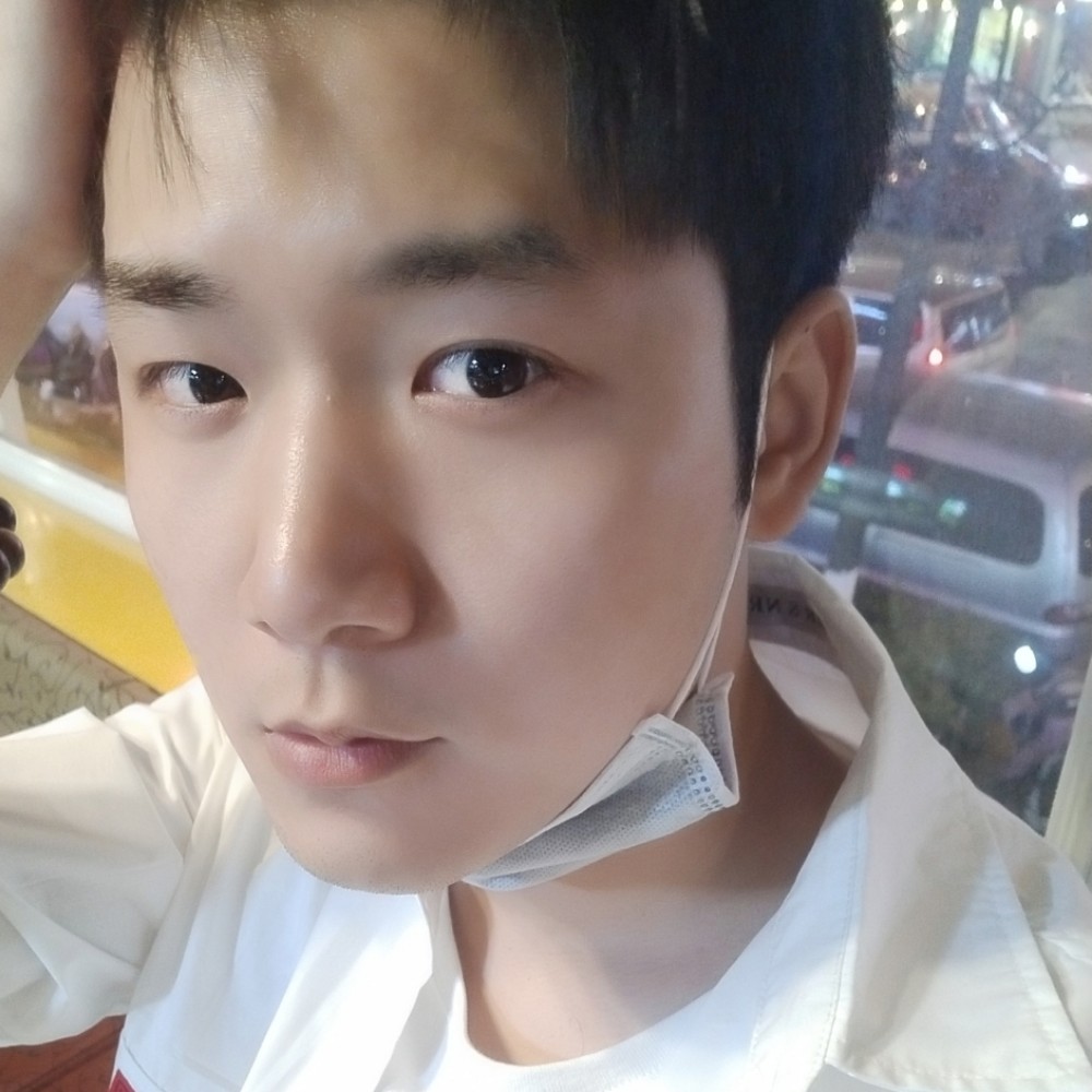 郑先生ei的照片