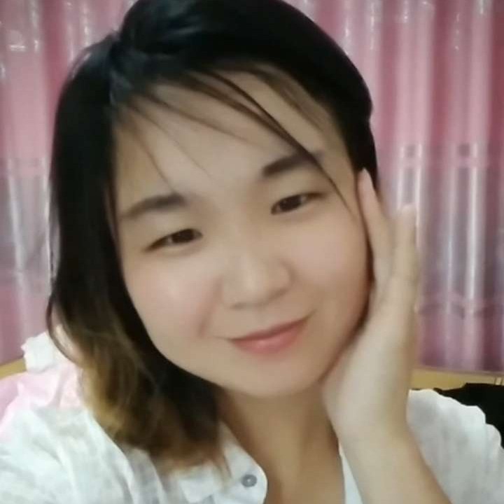 酒窝挽手坦率的照片