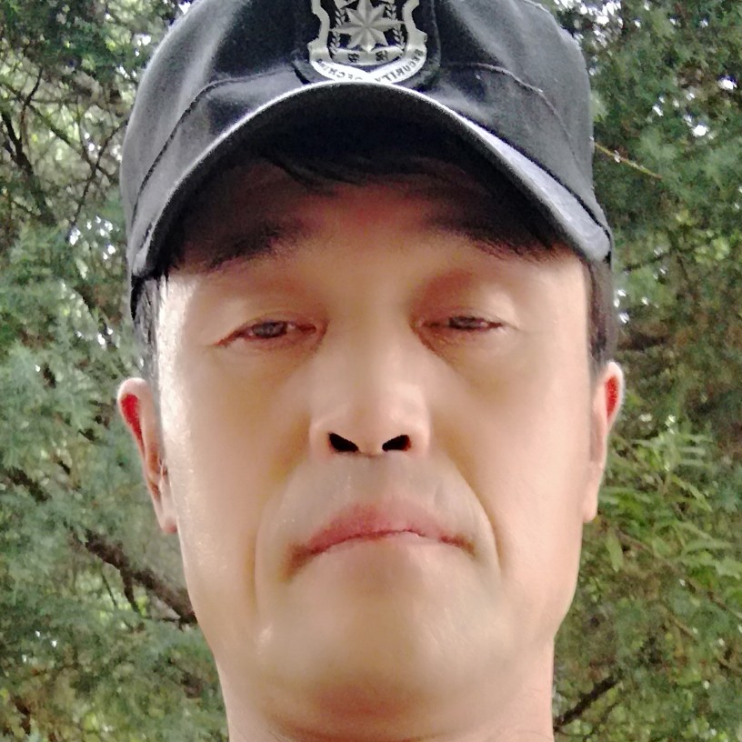 还单身演变金针菇的照片