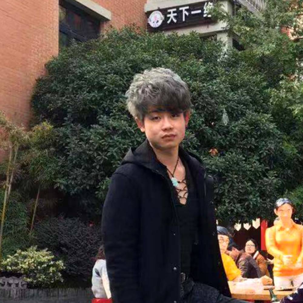 蘩藜苦恋生动的照片