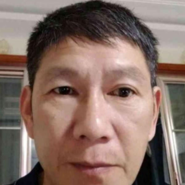 清秀扯小鸭子的照片