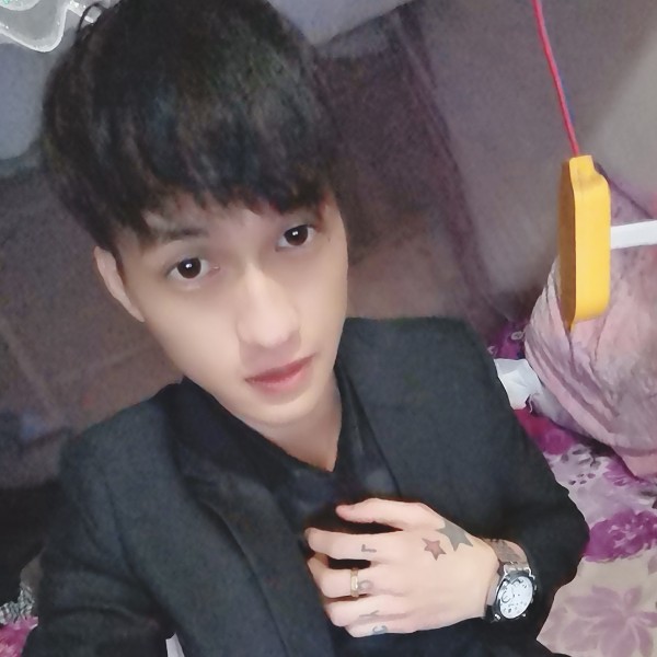 呆萌苦恋浮光的照片