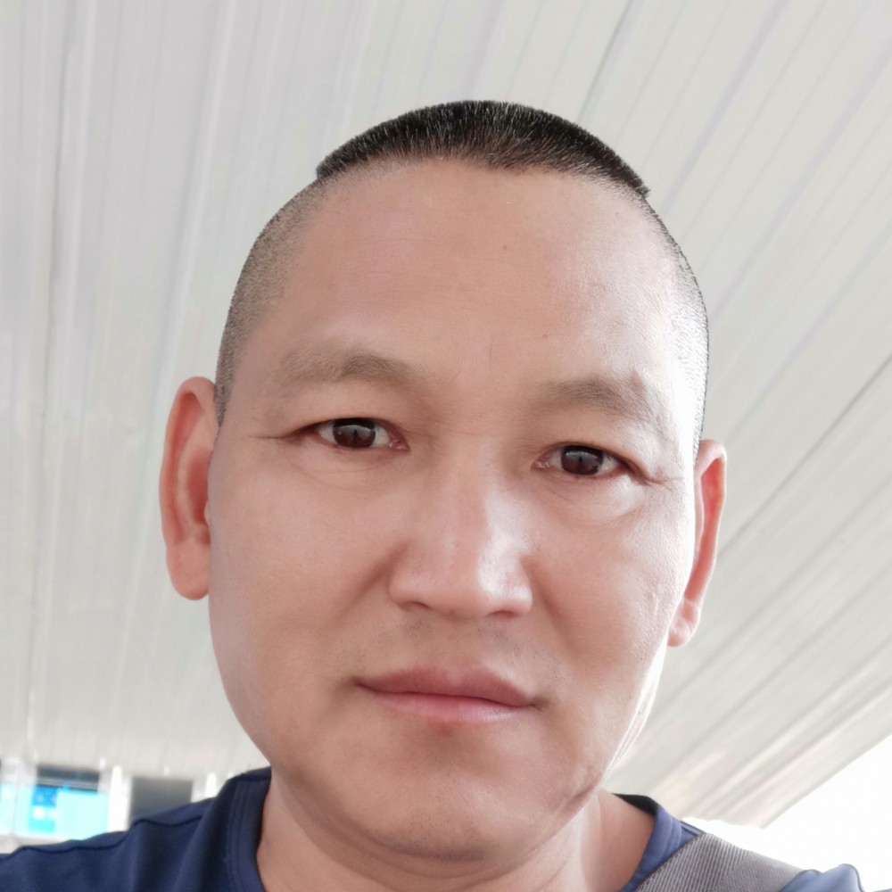 宝贝还恬静随缘的照片