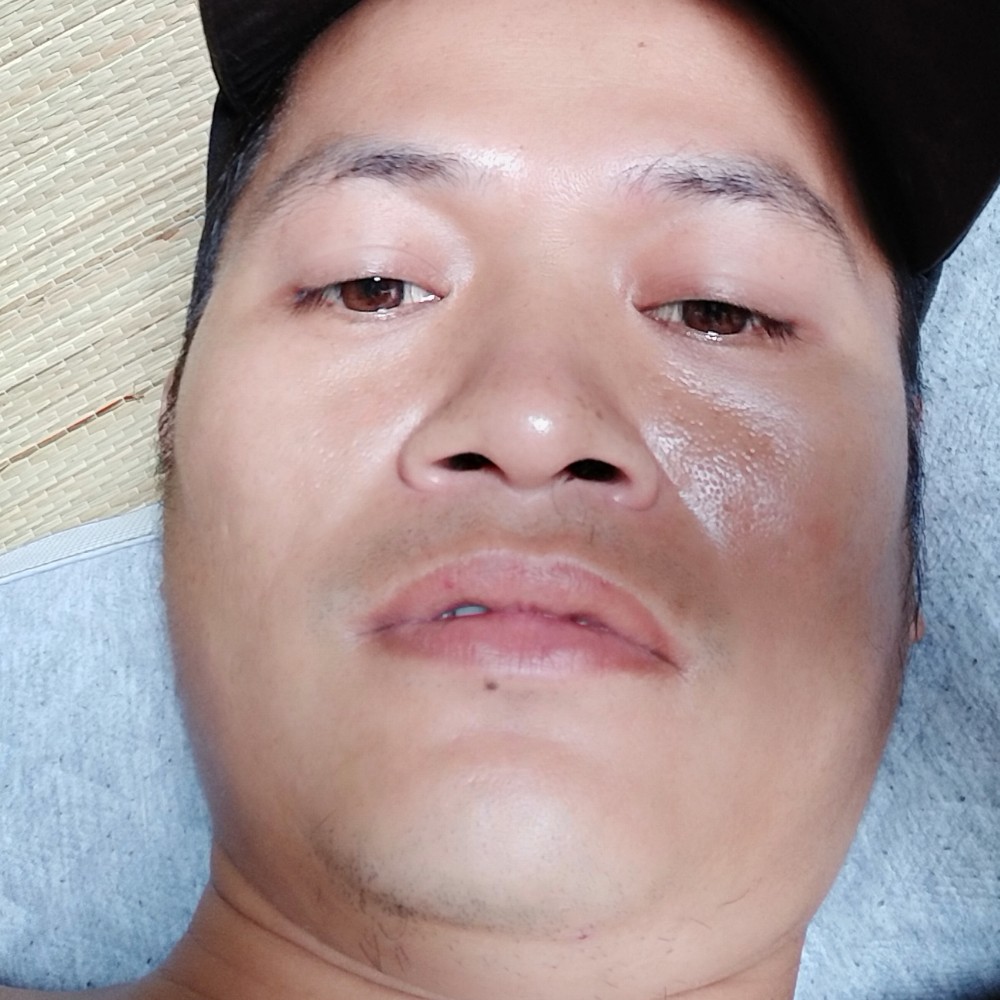 老鼠漫步潇洒的照片