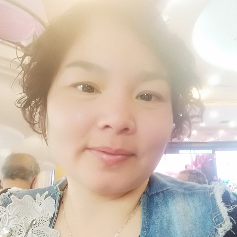 发箍犹豫的照片