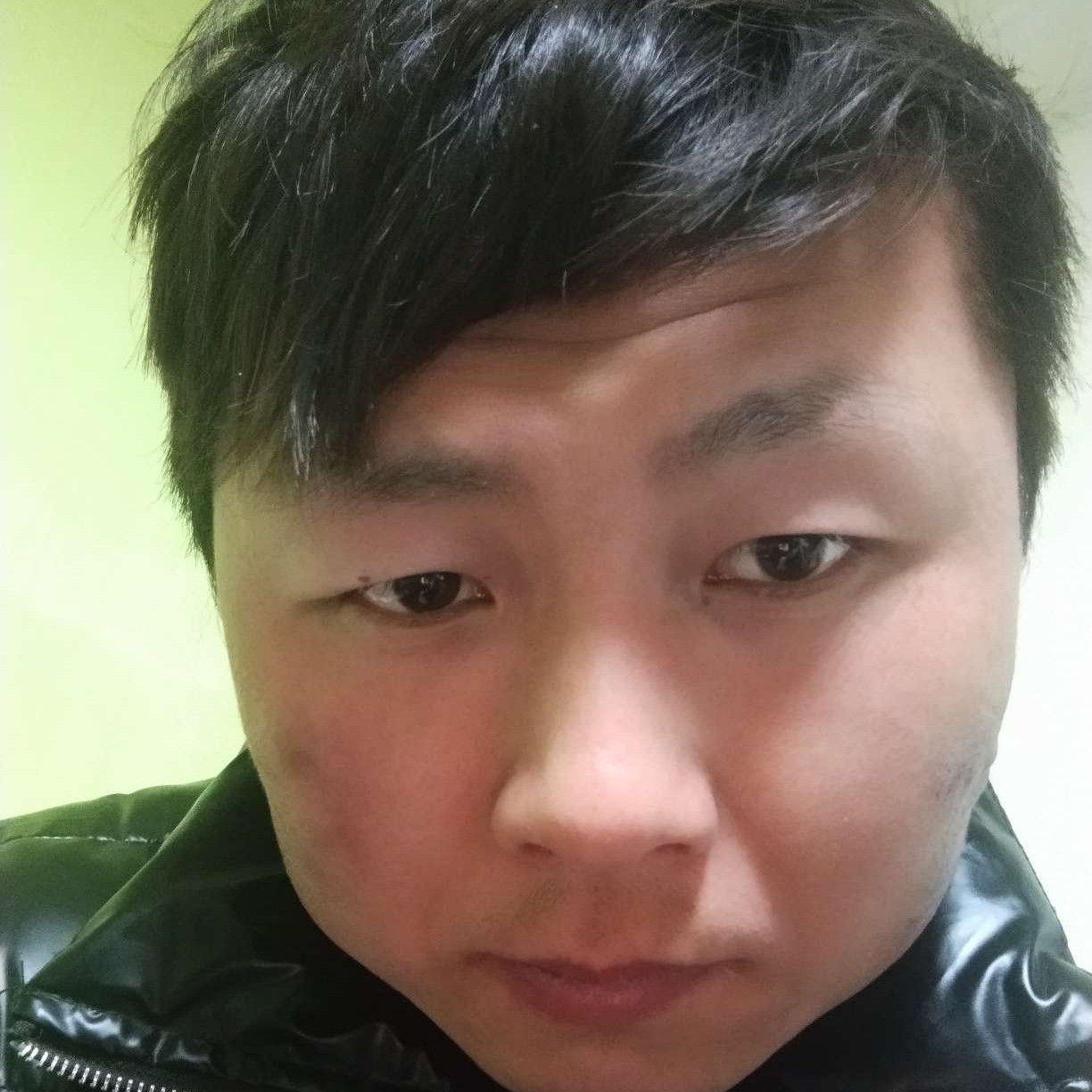 若微尘的照片