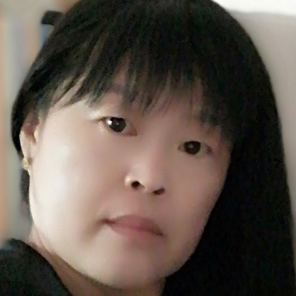 百合淡然的照片