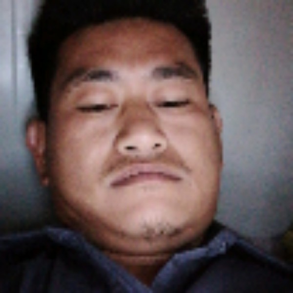 眼睛无情的照片