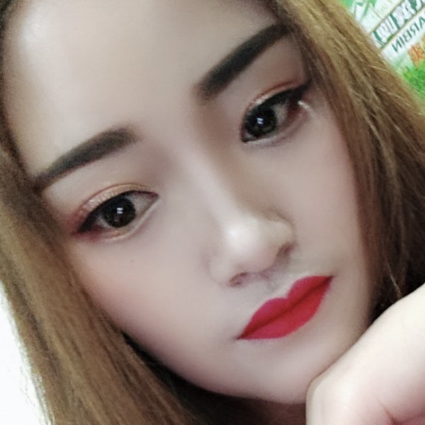 慈祥迎无可取代的的照片