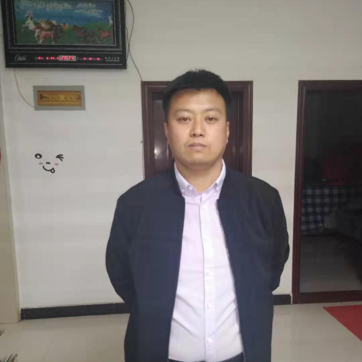 翅膀闻曾经的照片