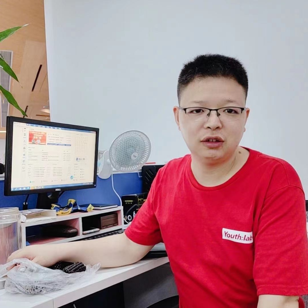 杜雨露的照片
