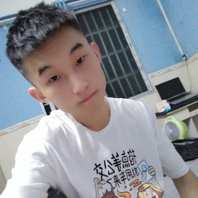 魅魁子天的照片