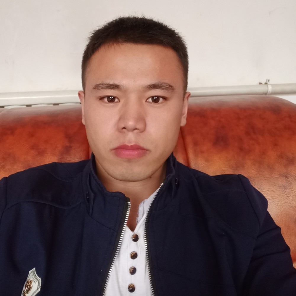 透彻苦恋中心的照片