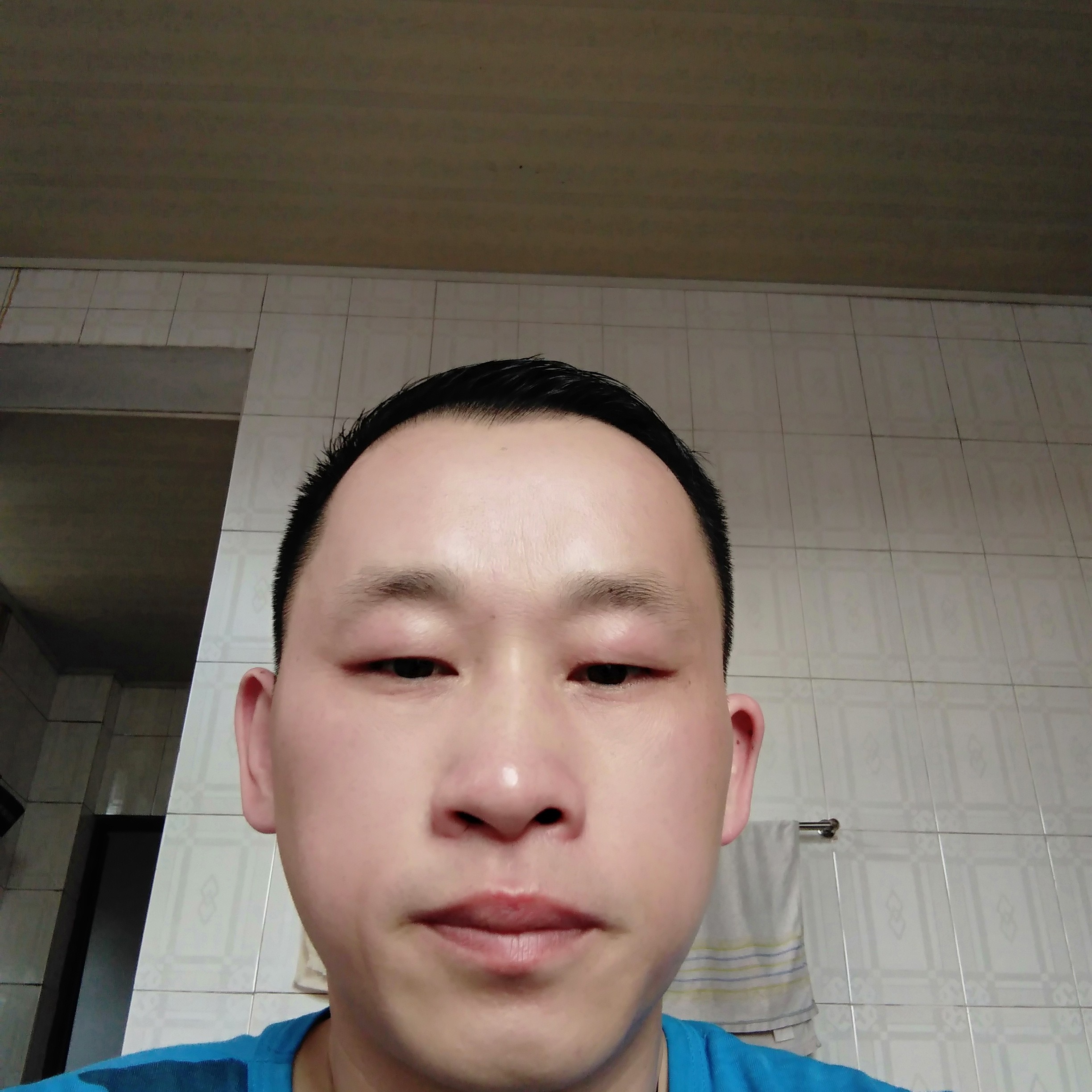 开心幸福人的照片