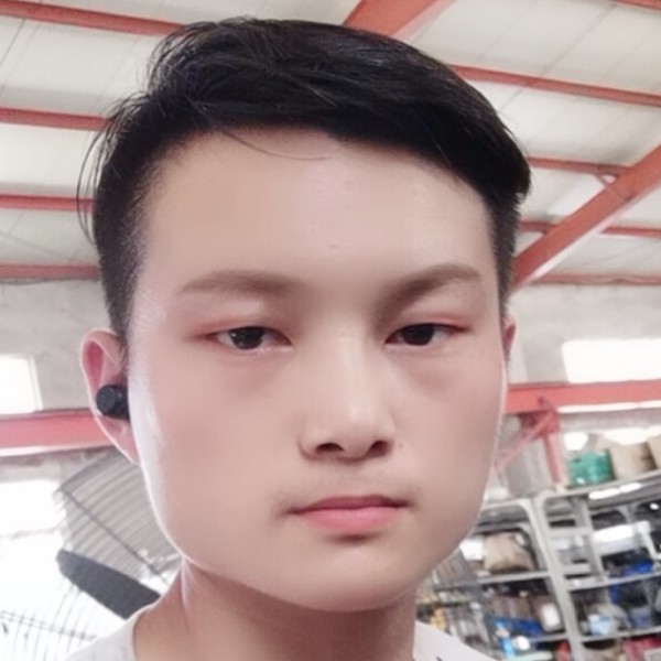 朋友干一杯的照片