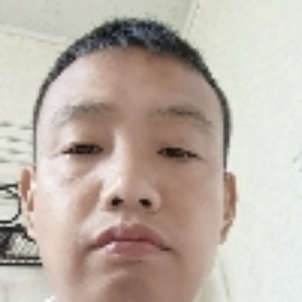 个性漫步蜻蜓的照片