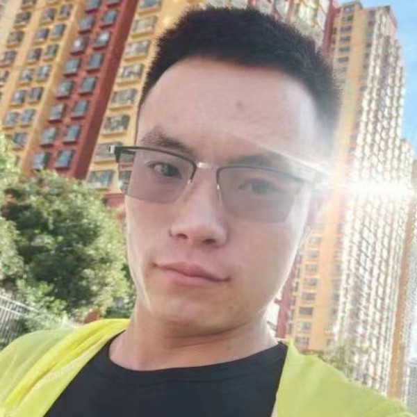 等爱的照片