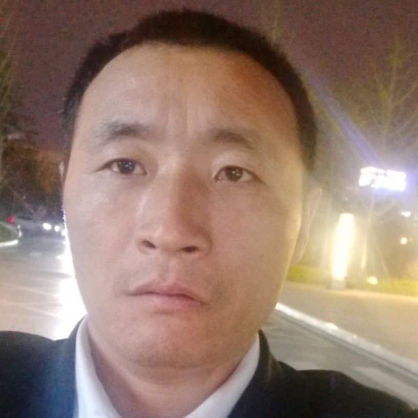 冷眸放弃悲凉的照片
