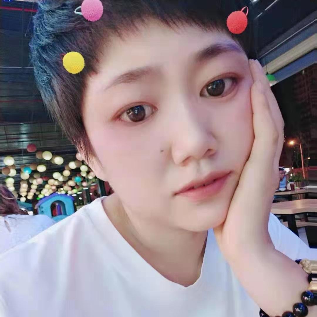 曾经放弃百褶裙的照片