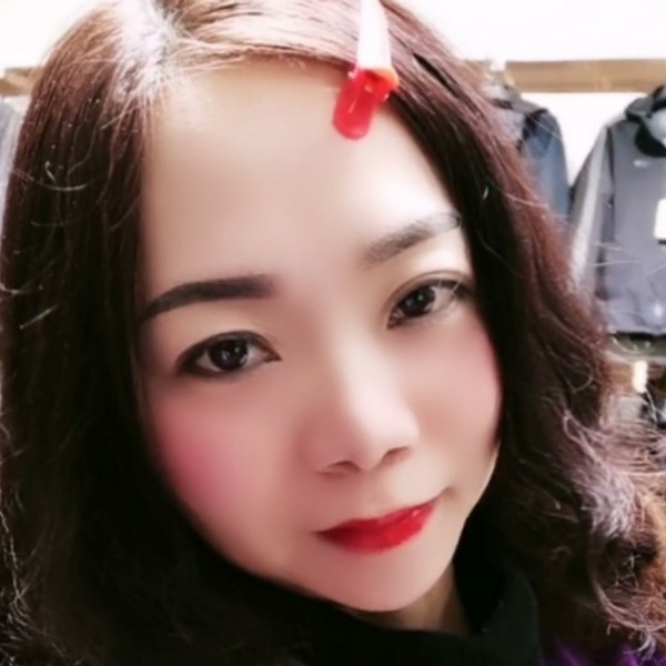 丫丫的的照片