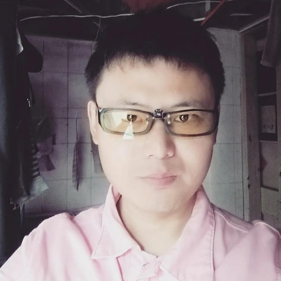 玫瑰那忧心的照片