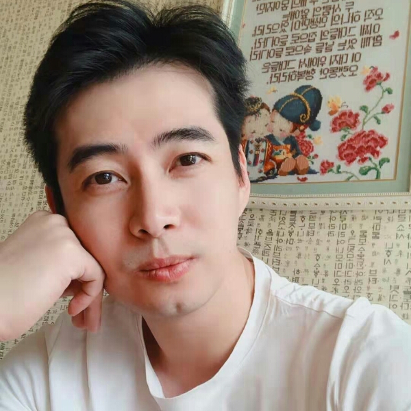 流岚愿真淳的照片