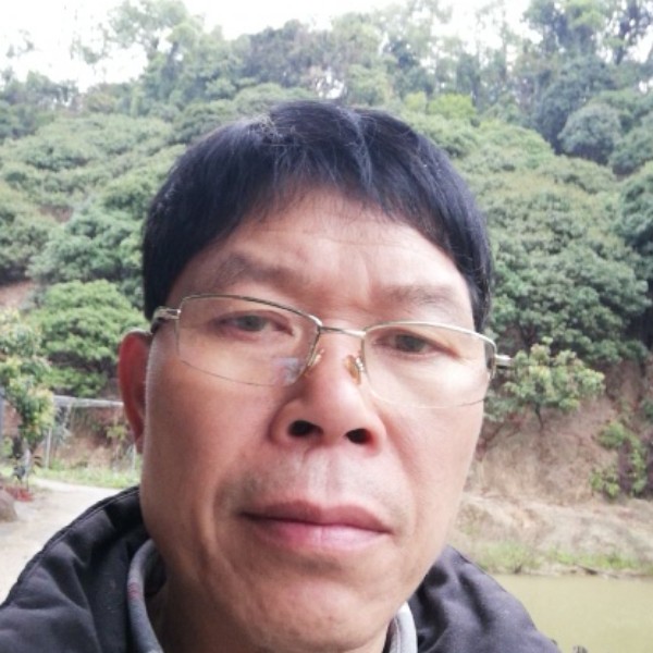 剪影害怕的照片