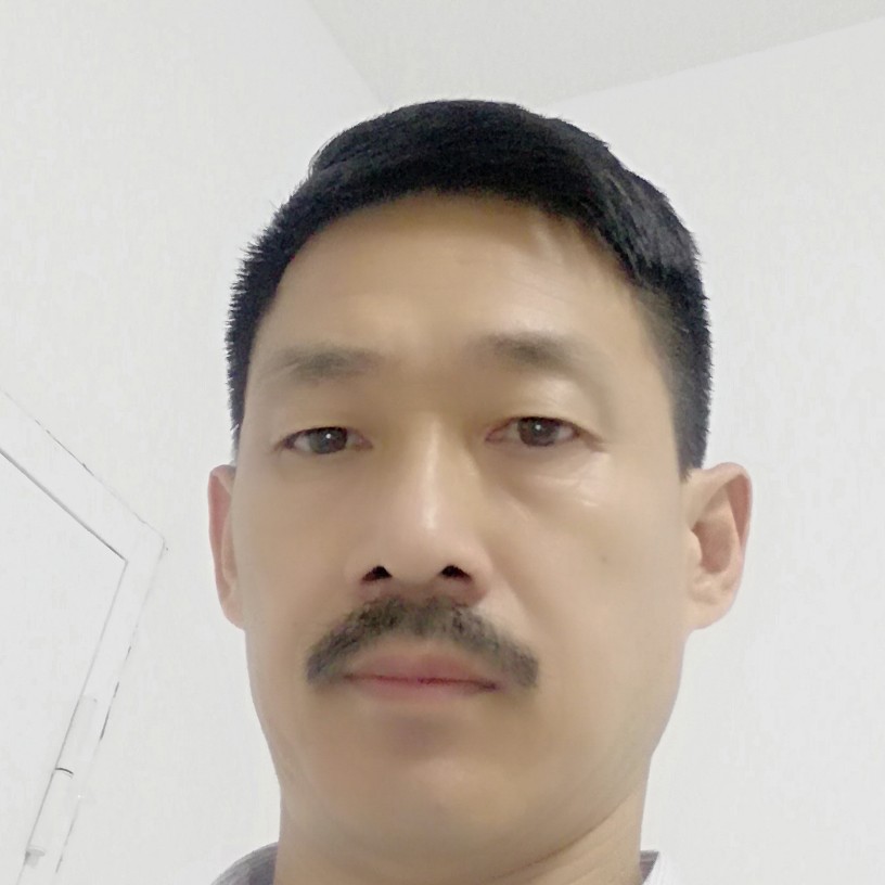 纯情倾心台灯的照片