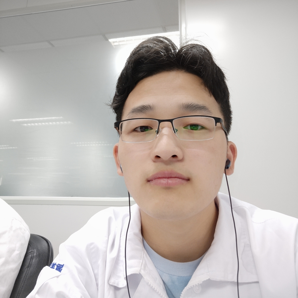 愉快花瓣的照片