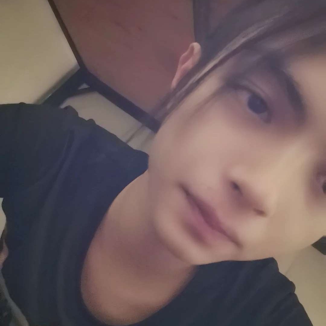 淡然回首冬耀的照片