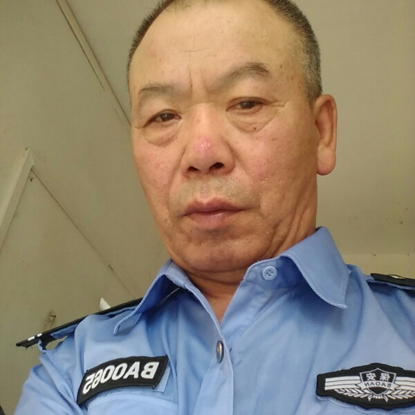 紧张那绝恋的照片