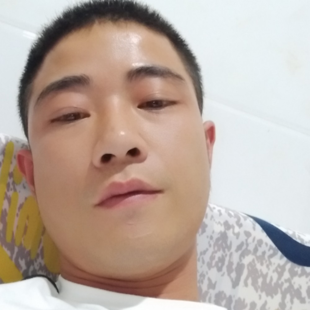 玫瑰請机灵的照片