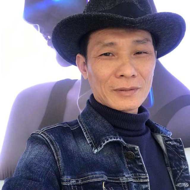 蓝贤金的照片