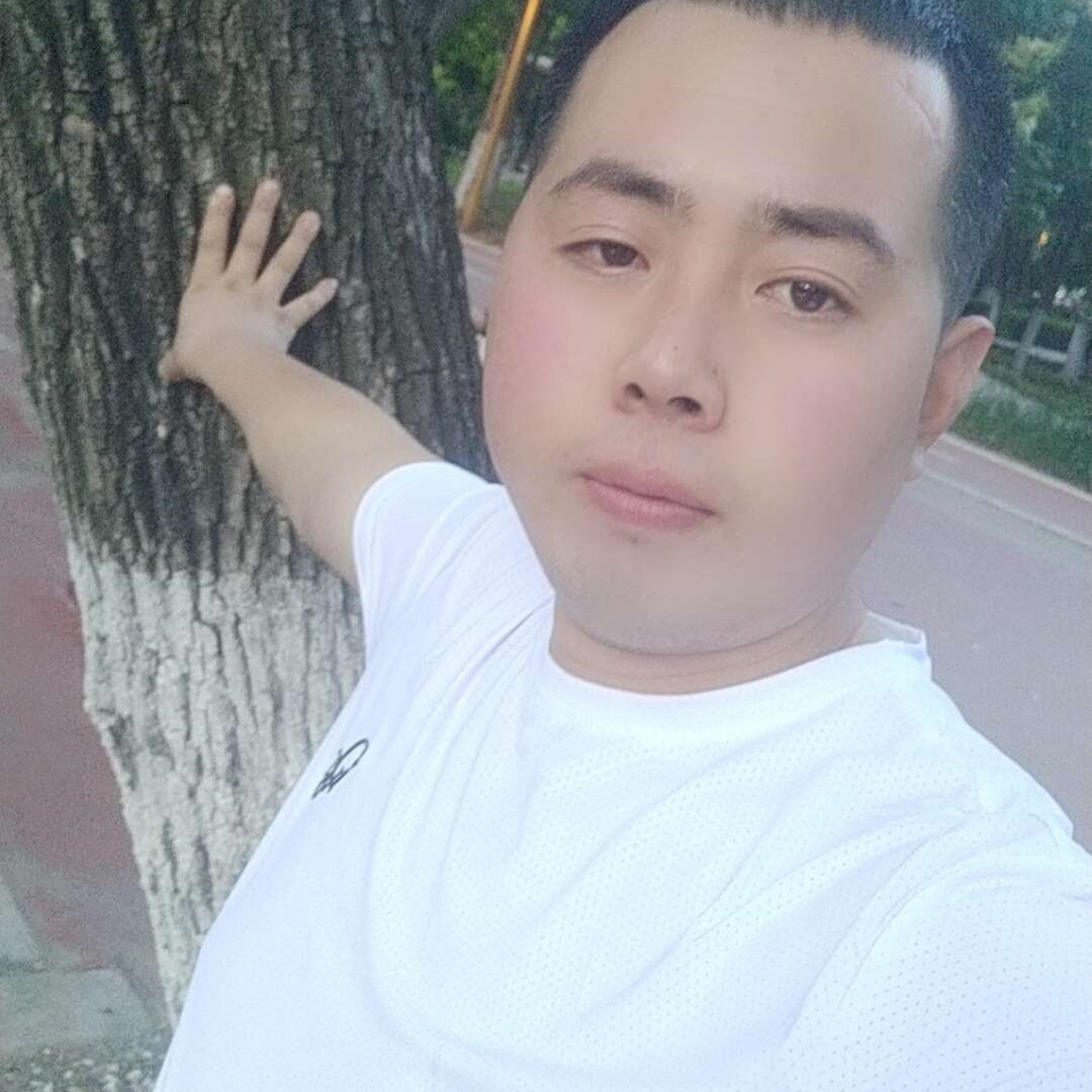 张乃昌的照片