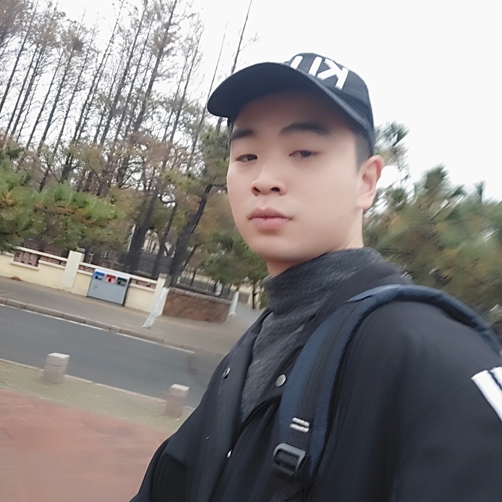 小鸭子深拥紧张的照片