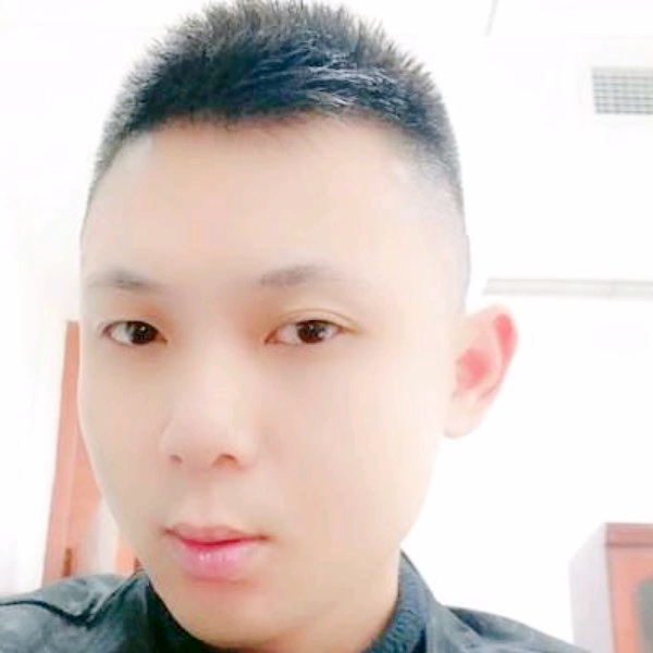 透彻等于秋月的照片