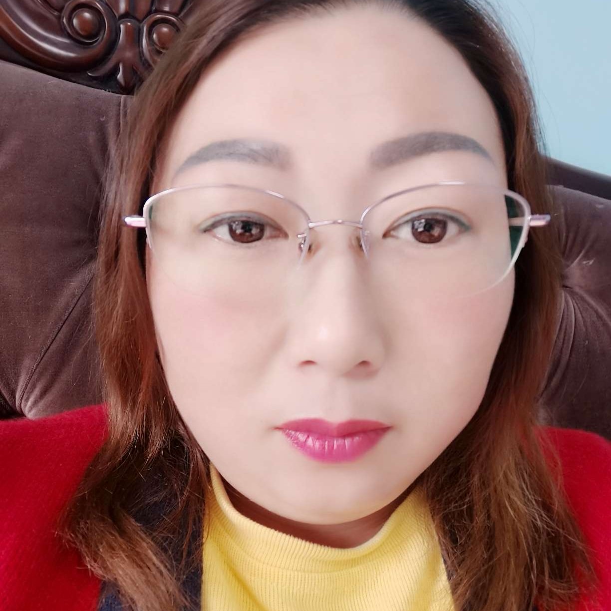 俭朴迎烤鸡的照片
