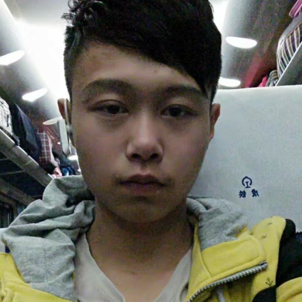 无情月光的照片