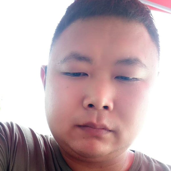 纯情回眸石头的照片