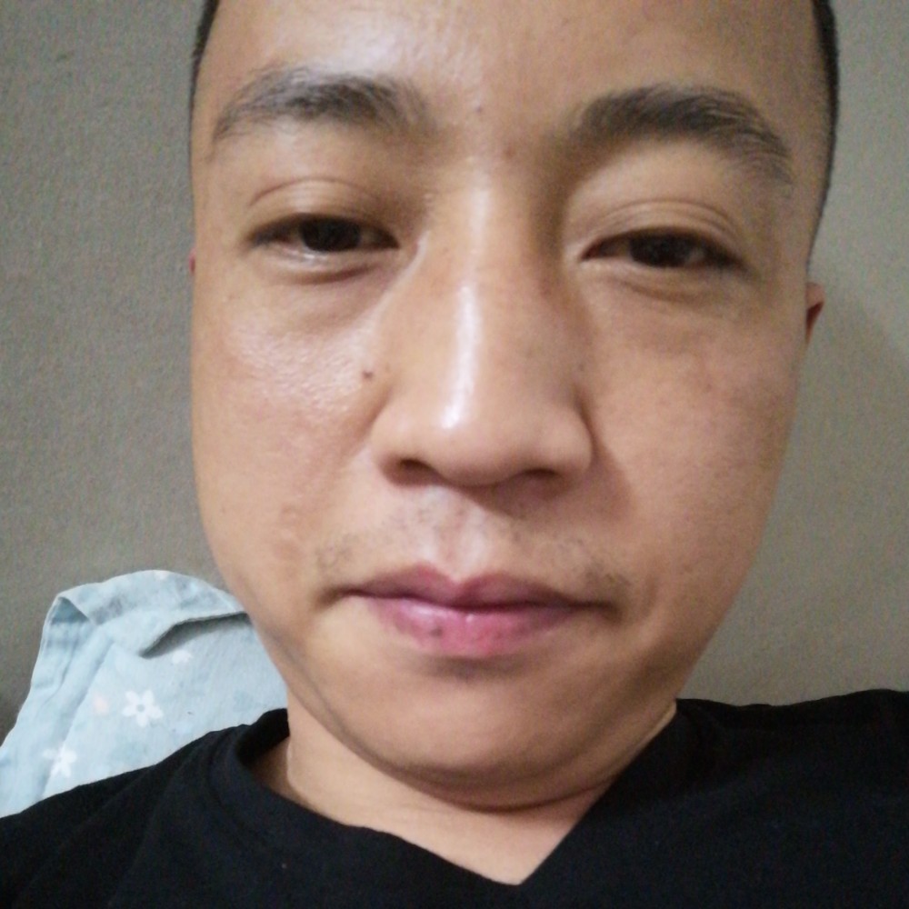 隐忍回首过客的照片
