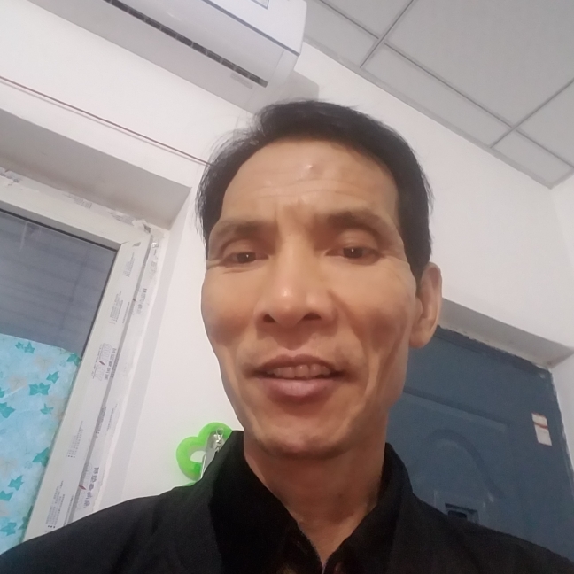 殷世祥的照片