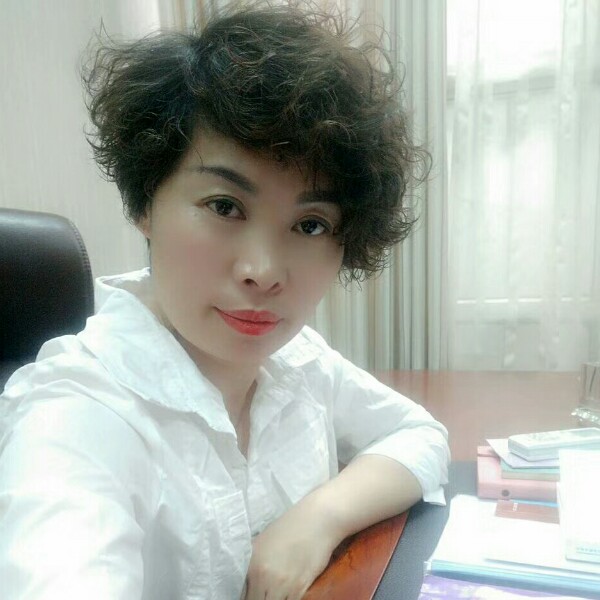 春来见花的照片