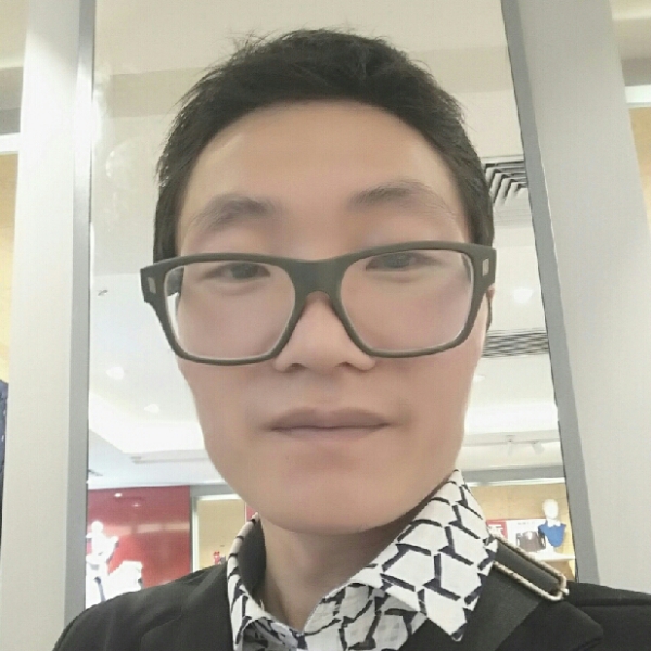 啊勾的照片