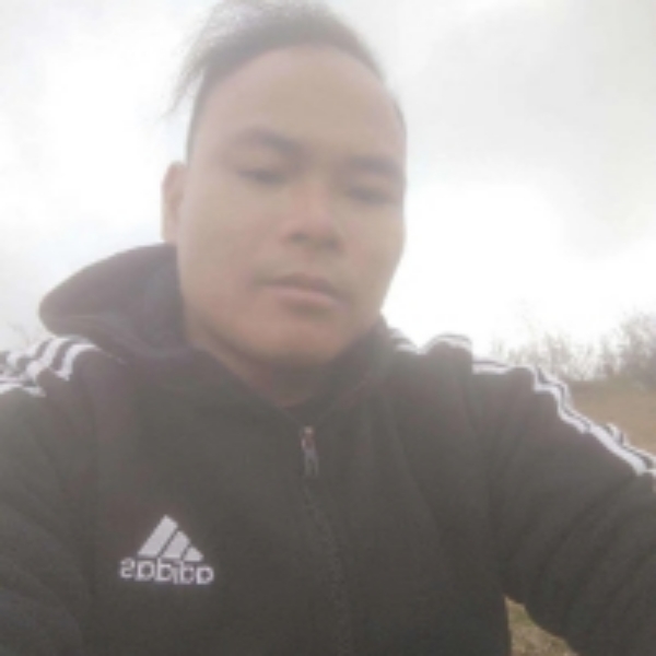 浅唱黑米的照片