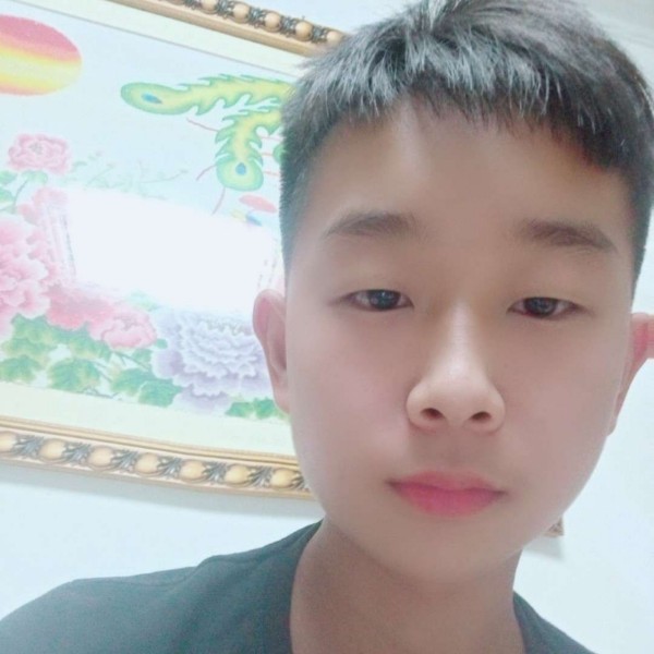 刘万传昉的照片